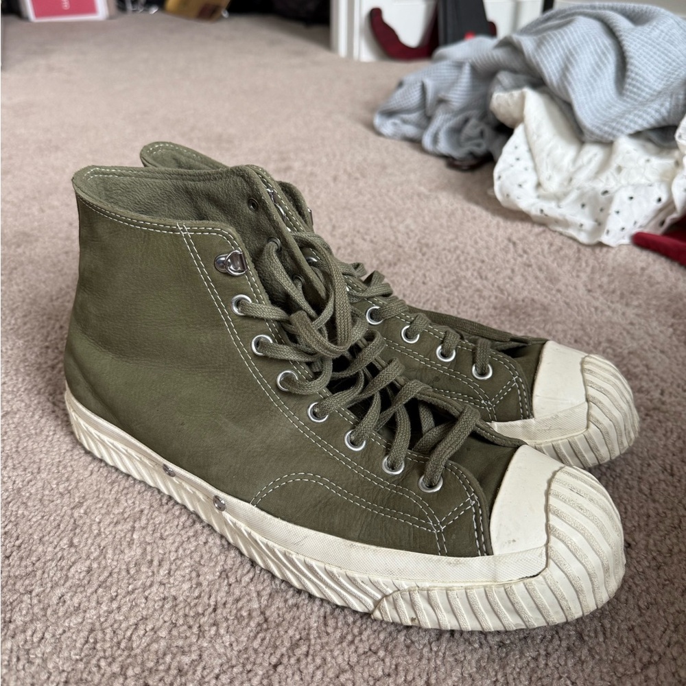 Men’s converse